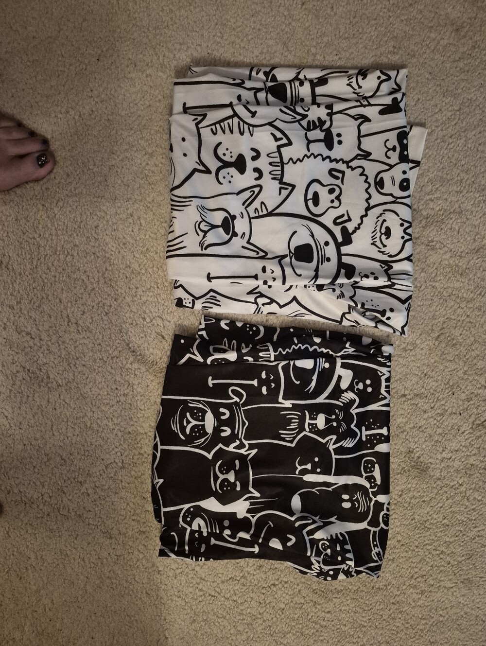 Black & White Dog/Cat Print Leggings - Set of 2